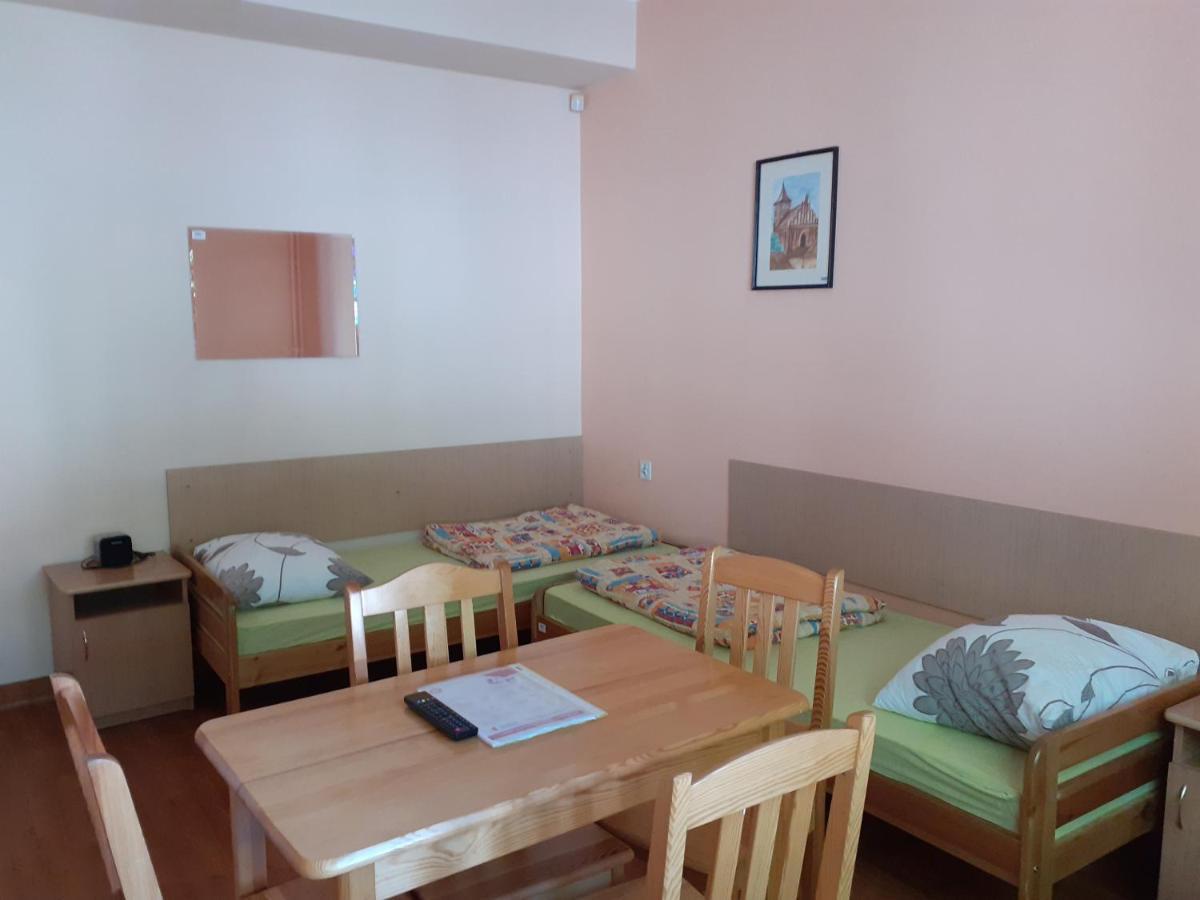 Szkolne Schronisko Mlodziezowe W Olsztynie Vandrarhem Olsztyn  Exteriör bild
